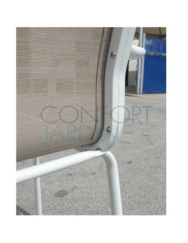 Chaise repas PALMAROLA - aluminium blanc et toile Batyline Eden Sable