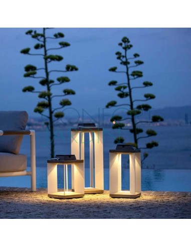 Lanterne solaire et rechargeable TeckAlu blanche - petit modèle - LES JARDINS