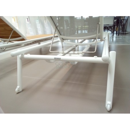 Bain de soleil en teck - PILOTIS - VLAEMYNCK