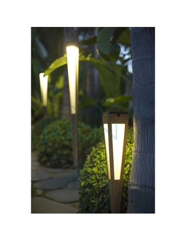 Torche d'extérieur LED solaire Tinka Tecka - LES JARDINS