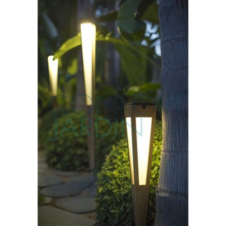 Torche d'extérieur LED solaire Tinka Tecka - LES JARDINS
