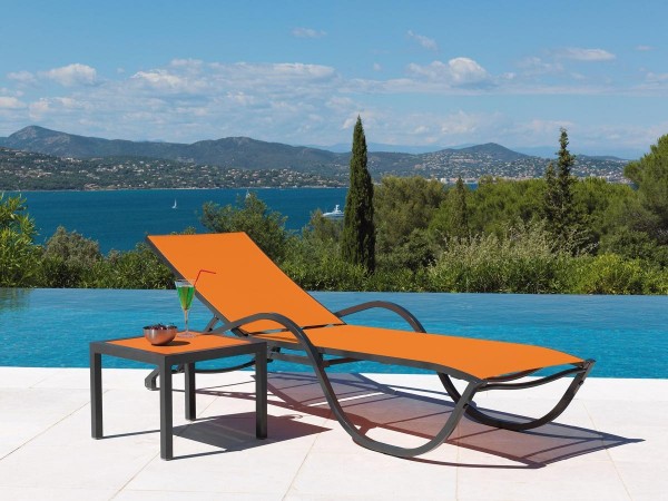 bain de soleil Neptune - confort jardin var 83 les issambres sainte maxime mobilier exterieur