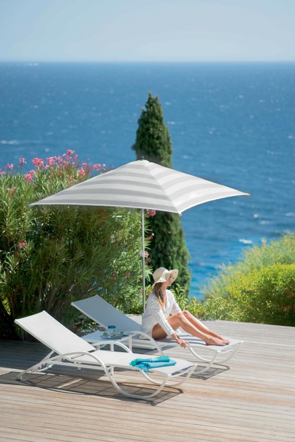 bain de soleil Neptune - confort jardin var 83 les issambres sainte maxime mobilier exterieur