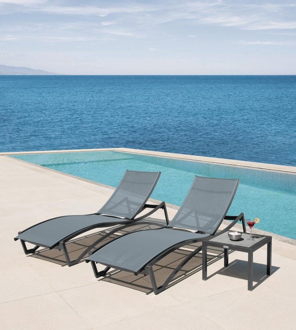 confort jardin var les issambres mobilier extérieur bain de soleil moorea